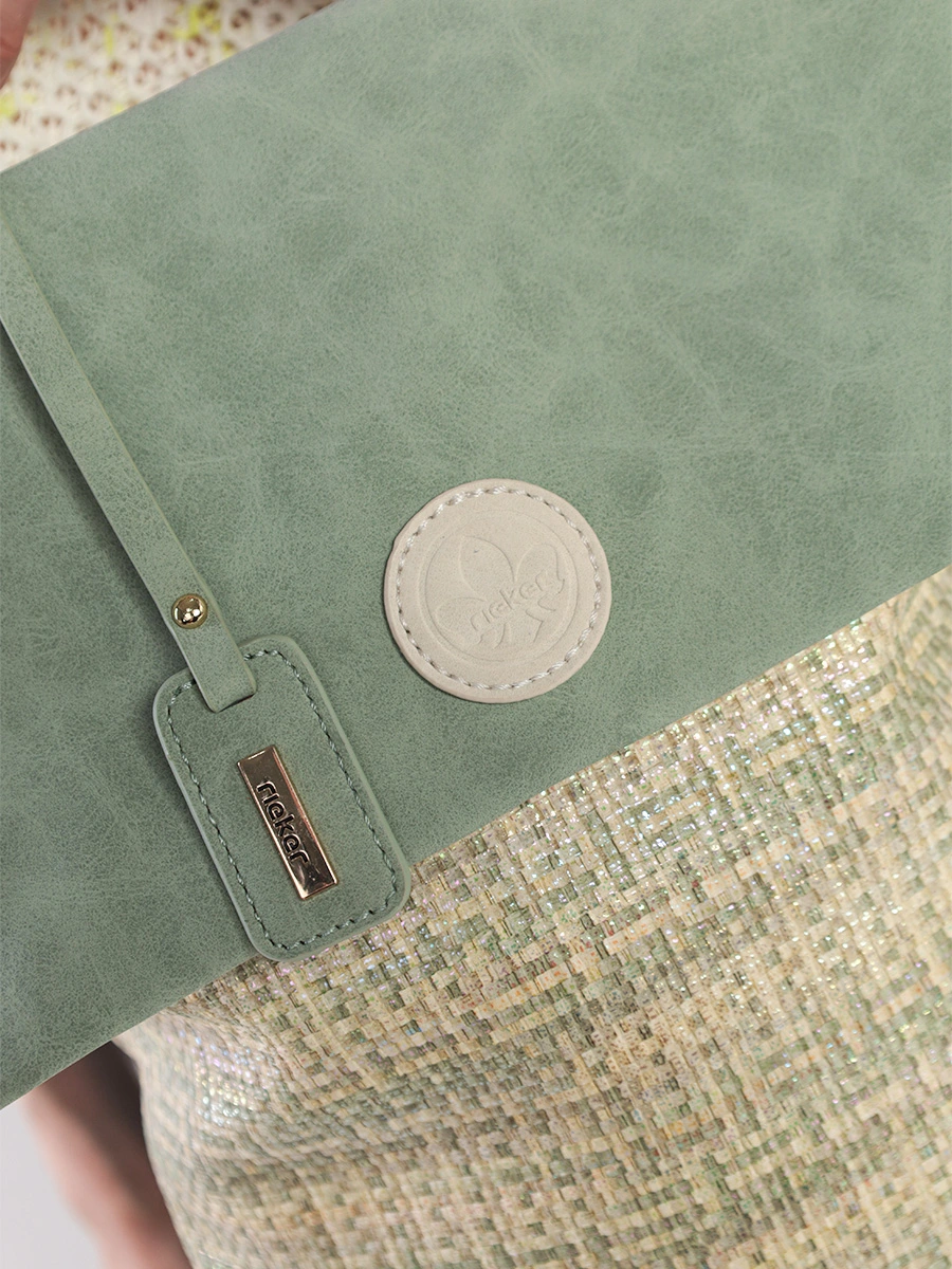 Рюкзак зеленого цвета с эффектом плетения